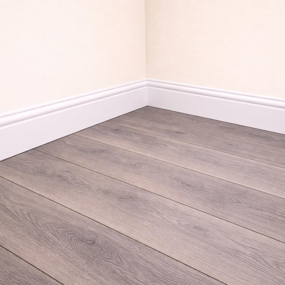 White 1 Skirting Board – 2400 × 120 × 19 mm (3 Pack)