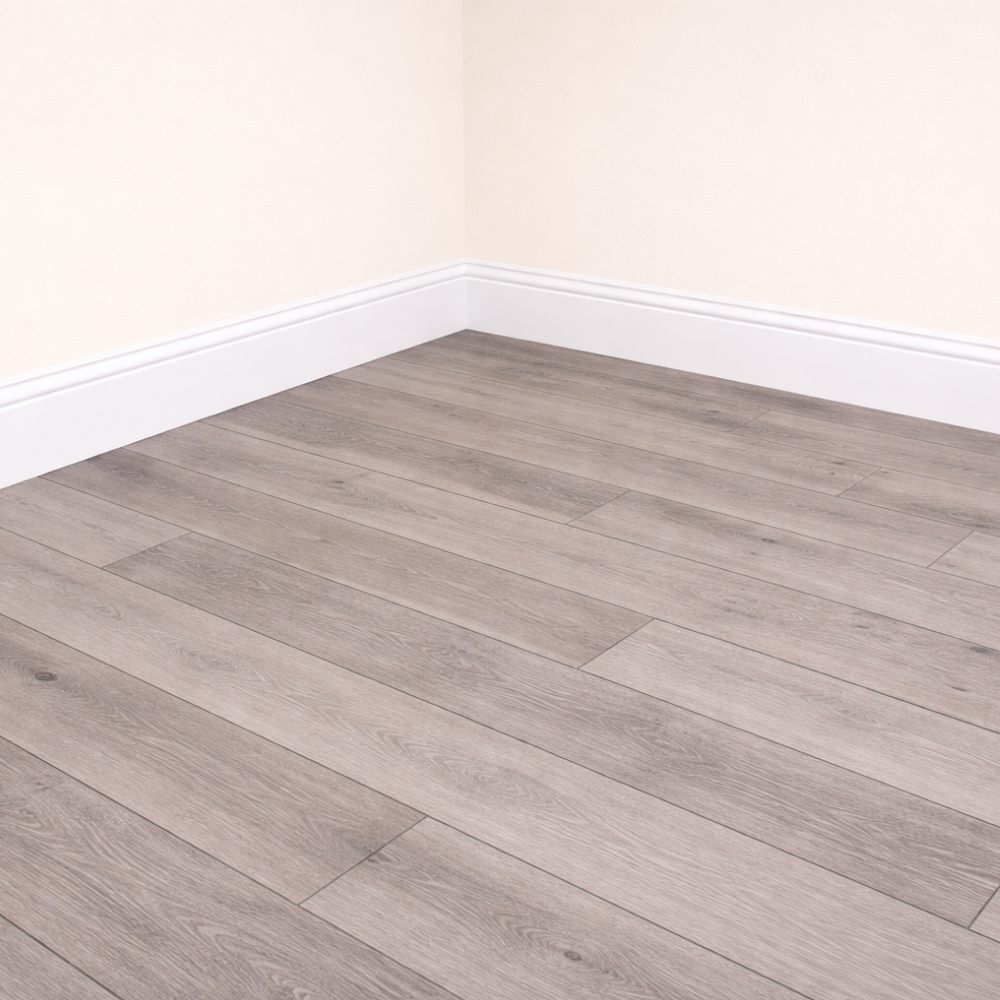 White 1 Skirting Board – 2400 × 80 × 19 mm (3 Pack)